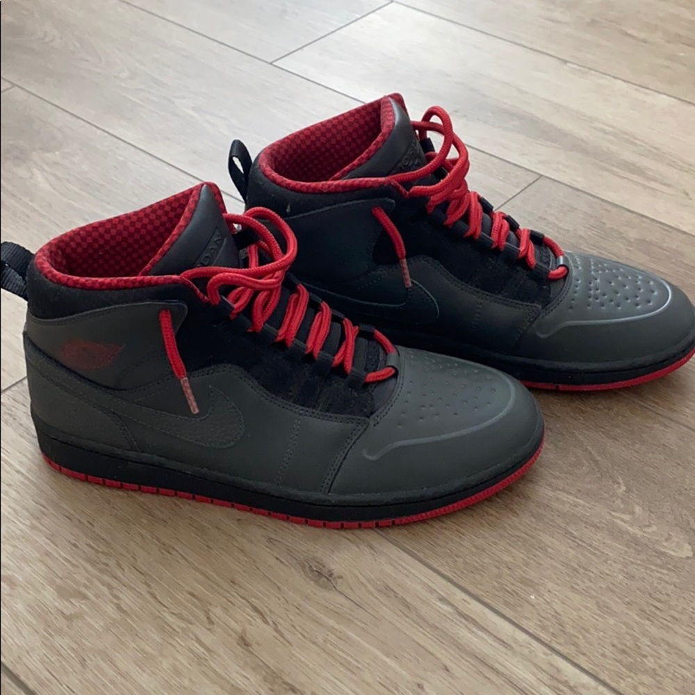 Men’s sneakers - Picture 2 of 3